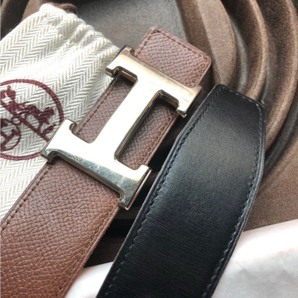 🎉HP🎉Authentic Hermes Constance Belt & Buckle 
Reversible black and brown